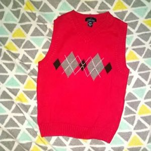 Class Club Boys red sweater vest size 6-7